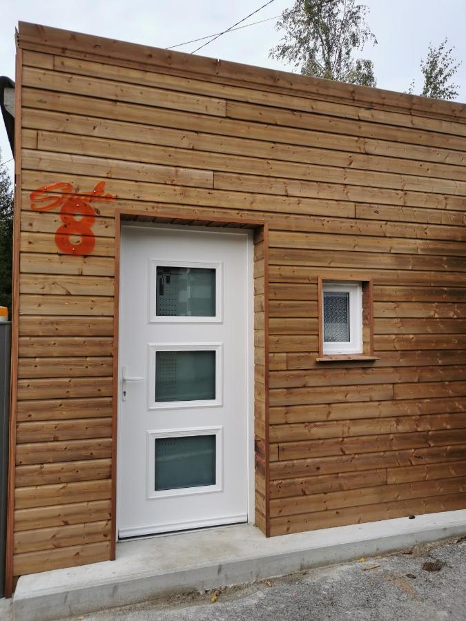 Studio 8 Sancourt  Luaran gambar