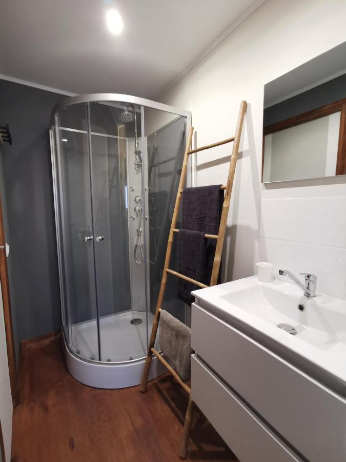 Studio 8 Sancourt  Luaran gambar